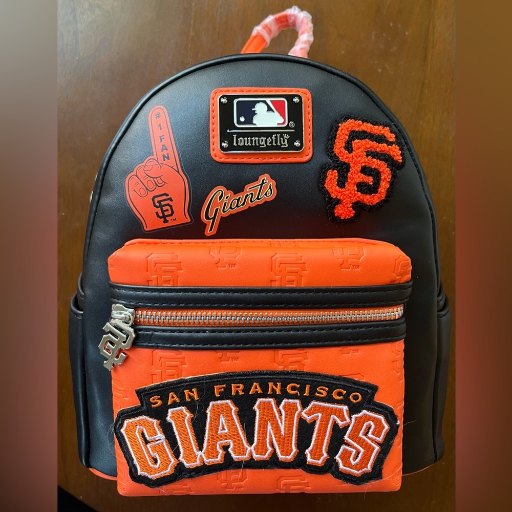 Loungefly SF Giants MLB mini backpack NWT